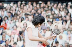 1972 Wimbledon Championships - Women's Singles. Billie Jean King defeated 1972 Wimbledon Championships - Women's Singles. Billie Jean King defeated