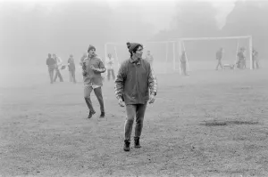 1978 World Cup Finals in Argentina. Italy's Paolo Rossi pictured in the fog 1978 World Cup Finals in Argentina. Italy's Paolo Rossi pictured in the fog