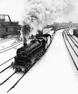 5305 a Stanier 5 locomotive seen here leaving Paragon Station on a cold wintry morning 5305 a Stanier 5 locomotive seen here leaving Paragon Station on a cold wintry morning