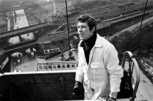 Mirror/1500to1599 01512/actor michael crawford filming scenes bbc series Mirror/1500to1599 01512/actor michael crawford filming scenes bbc series