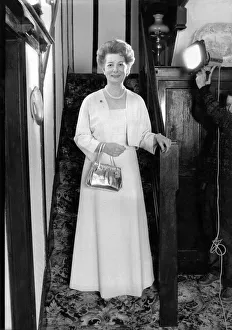 Actress Jean Alexander who plays Hilda ogden in Coronation Street. December 1987 Actress Jean Alexander who plays Hilda ogden in Coronation Street. December 1987