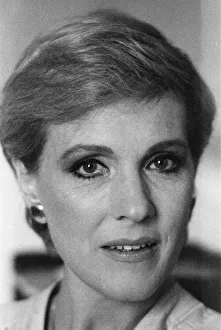 Actress Julie Andrews pictured at a London Hotel. 28th June 1983 Actress Julie Andrews pictured at a London Hotel. 28th June 1983