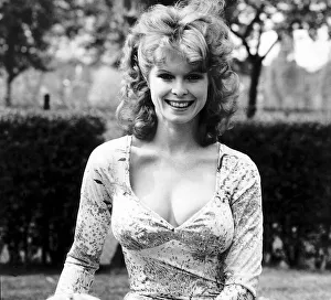 Actress Linda Lou Allen wearing a low cut top showing cleavage near her home in London Actress Linda Lou Allen wearing a low cut top showing cleavage near her home in London