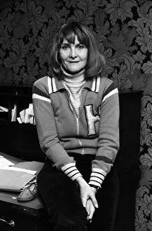 Images Dated 7th February 1976: Actress Sheila Hancock. 7th February 1976