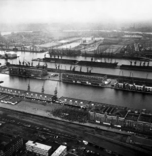 Aerial views of London Docks as dockers vote to end thier five week strike which had Aerial views of London Docks as dockers vote to end thier five week strike which had