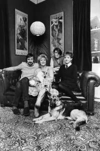 Alan Hull, of the pop group Lindisfarne, at home with his wife Pat Alan Hull, of the pop group Lindisfarne, at home with his wife Pat