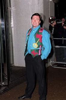 Alan Titchmarsh TV Presenter December 1998 Arriving at the LWT building for Alan Titchmarsh TV Presenter December 1998 Arriving at the LWT building for