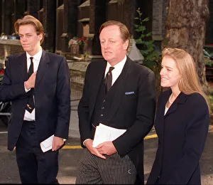 Andrew Parker Bowles with children Tom and Sara epd lafrssfeb05 1002 Andrew Parker Bowles with children Tom and Sara epd lafrssfeb05 1002