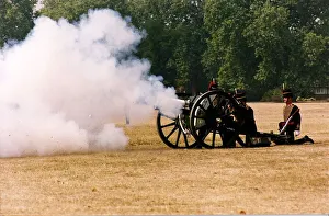 Army Regiments Royal Artilliary gun salute in Hyde Park for the Queen Mothers ninetieth Army Regiments Royal Artilliary gun salute in Hyde Park for the Queen Mothers ninetieth