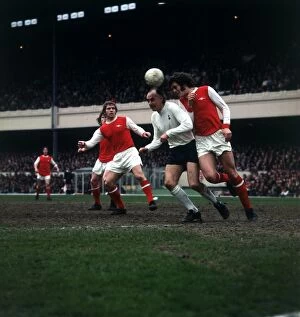 00236 Collection: Arsenal v Tottenham Hotspur 1973 football
