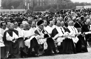 Attentive audience listen to Pope John Paul II Mass at Heaton Park, Manchester Attentive audience listen to Pope John Paul II Mass at Heaton Park, Manchester