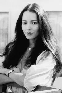 Barbara Carrera model actress - September 1977 dbase MSI Barbara Carrera model actress - September 1977 dbase MSI