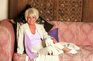 Barbara Windsor Actress October 1998 Actress Barbara Windsor Actress October 1998 Actress