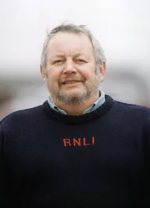 Barry lifeboat member Colin Davies. 19th January 1998 Barry lifeboat member Colin Davies. 19th January 1998