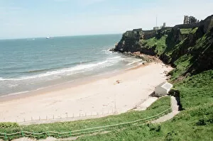 Images Dated 5th June 1998: Beach Scenes, Tynemouth, Tyne & Wear, England, 5th June 1998