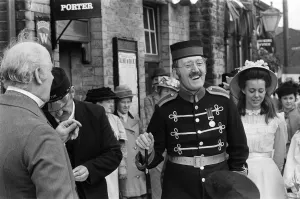 Bernard Cribbins, David Lodge and Jenny Agutter on the set of " Bernard Cribbins, David Lodge and Jenny Agutter on the set of "
