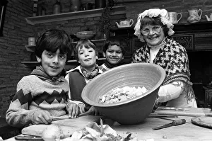 Birkby Infants School pupils Tony Chong (left), Craig Law Birkby Infants School pupils Tony Chong (left), Craig Law
