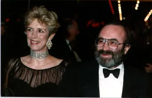 Bob Hoskins British Film Actor and his wife Linda attend a film premiere Dbase Bob Hoskins British Film Actor and his wife Linda attend a film premiere Dbase