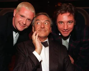 Bob Monkhouse meets Paul Gascoigne Ally McCoist at the Rangers sponsored evening Bob Monkhouse meets Paul Gascoigne Ally McCoist at the Rangers sponsored evening