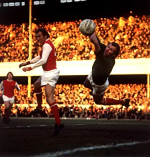 Bob Wilson Arsenal 1973 v Coventry football goalkeeper making save Bob Wilson Arsenal 1973 v Coventry football goalkeeper making save