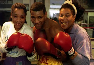 Bobbi Joe Edwards Manchester Boxer With His Sisters Diane And Doreen Bobbi Joe Edwards Manchester Boxer With His Sisters Diane And Doreen