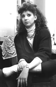 Bonnie Langford serious during interview in dressing room - October 1986 Bonnie Langford serious during interview in dressing room - October 1986