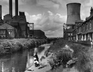 Two boys fish in the Barmston Drain - Hull's killer drain Two boys fish in the Barmston Drain - Hull's killer drain