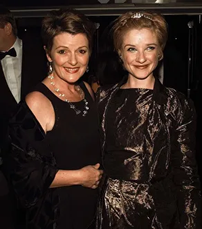 Brenda Blethyn and Jane Horrock November 1998 arriving at the Odeon Leicester Brenda Blethyn and Jane Horrock November 1998 arriving at the Odeon Leicester