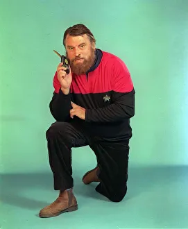 BRIAN BLESSED, ACTOR - STAR TREK CLOTHES FEATURE - 27/06/1995 BRIAN BLESSED, ACTOR - STAR TREK CLOTHES FEATURE - 27/06/1995