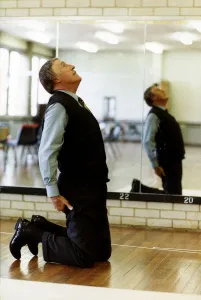 Bruce Forsyth TV Presenter and Comedian exercising in gymnasium Bruce Forsyth TV Presenter and Comedian exercising in gymnasium