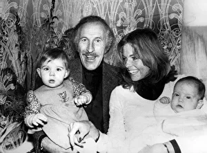 BRUCE FORSYTH WITH WIFE ANTHEA FORSYTH, ADOPTED DAUGHTER CHARLOTTE FORSYTH AND DAUGHTER BRUCE FORSYTH WITH WIFE ANTHEA FORSYTH, ADOPTED DAUGHTER CHARLOTTE FORSYTH AND DAUGHTER