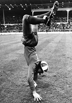 Bruce Grobbelaar of Liverpool doing hand stand 1982 Liverpool V Tottenham Bruce Grobbelaar of Liverpool doing hand stand 1982 Liverpool V Tottenham