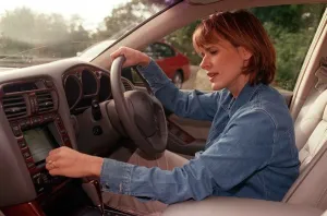 Carol Smillie tries out the computer navigation system in her Lexus car October 1998 Carol Smillie tries out the computer navigation system in her Lexus car October 1998