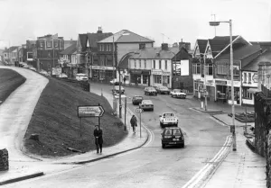 Castle Street, Caerphilly. 23rd March 1987 Castle Street, Caerphilly. 23rd March 1987