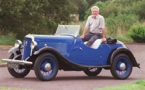 Charles Kelly with his 1934 Hillman Minx Sports Tourer car July 1999 Charles Kelly with his 1934 Hillman Minx Sports Tourer car July 1999