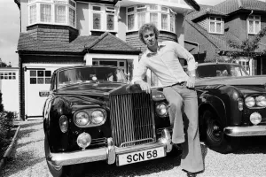 Charlie George football player of Arsenal September 1975 Outside his house leaning Charlie George football player of Arsenal September 1975 Outside his house leaning