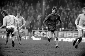 Images Dated 8th January 1972: Chelsea v Huddersfield 1971 / 72 Season. Chelsea striker Peter Osgood seen here in action
