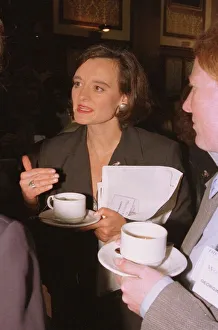 Mirror/0100to0199 00186/cherie blair wife labour leader tony blair debate Mirror/0100to0199 00186/cherie blair wife labour leader tony blair debate