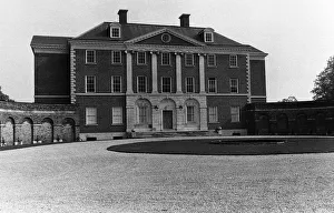 Chevening House left to the nation by Lord Stanhope 1967 when he died he Chevening House left to the nation by Lord Stanhope 1967 when he died he