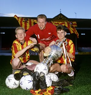 Chic Charnley with YTS Partick Thistle players October 1989 Chic Charnley with YTS Partick Thistle players October 1989