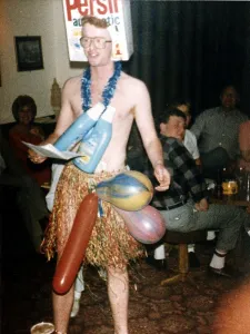 Chris Evans TV Presenter as a Persil-O-Gram at his ex-Girlfriends Dad's local Pub Chris Evans TV Presenter as a Persil-O-Gram at his ex-Girlfriends Dad's local Pub