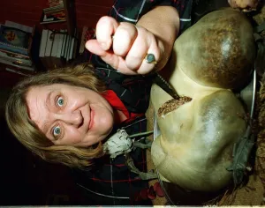 Clarissa Dickson Wright from Two Fat Ladies TV programme gets stuck into Haggis Clarissa Dickson Wright from Two Fat Ladies TV programme gets stuck into Haggis
