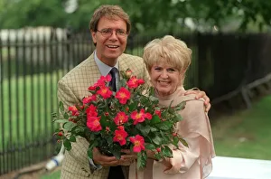 Cliff Richard and Gloria Hunniford in July 1999, at the Hampton Court Flower Show 1999 Cliff Richard and Gloria Hunniford in July 1999, at the Hampton Court Flower Show 1999