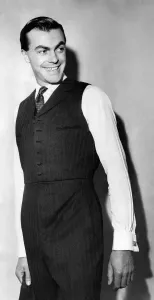 Clothing: Fashion: Menswear Suits: Called a three piece single-breasted lounge suit - but Clothing: Fashion: Menswear Suits: Called a three piece single-breasted lounge suit - but