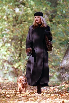 COAT FASHION. PIC SHOWS MODELS LISA SPIERS COAT FASHION. PIC SHOWS MODELS LISA SPIERS