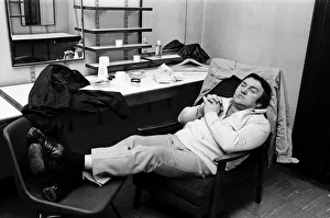 Comedian Les Dawson in his dressing room at Yorkshire Television Studios Comedian Les Dawson in his dressing room at Yorkshire Television Studios