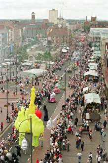 Mirror/0700to0799 00788/community carnival stockton high street Mirror/0700to0799 00788/community carnival stockton high street