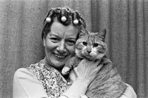 Coronation Street's Jean Alexander (Hilda Ogden) with the Street's cat Coronation Street's Jean Alexander (Hilda Ogden) with the Street's cat
