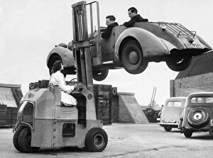 Accident Collection: The Coventry Climax Engines ET199 the first British-produced forklift truck