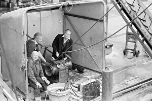 Images Dated 26th June 1981: Crewmen of the Trawler Marbi Larde seen here operating a winch to unloading their catch